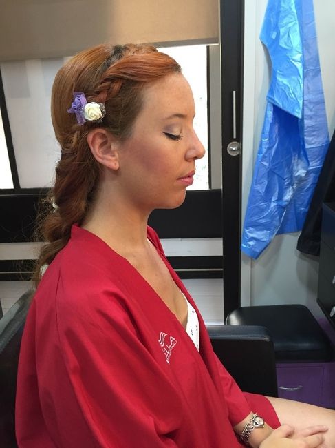 Lateral derecho y maquillaje
