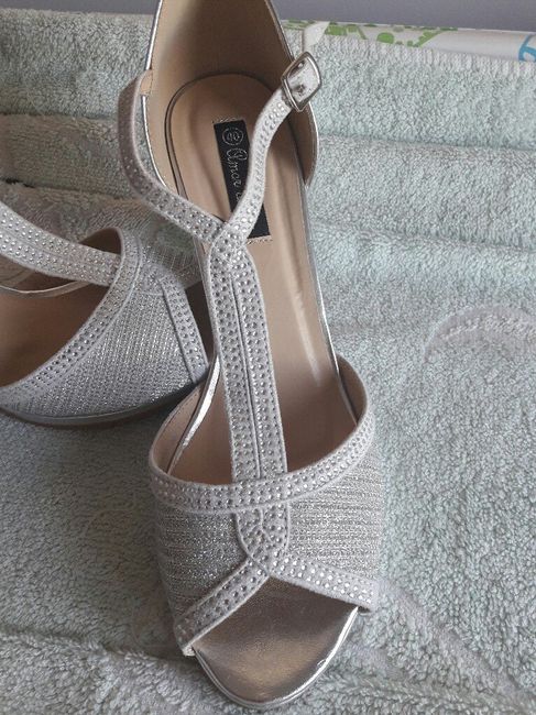  Nuestros zapatos de novia - 1