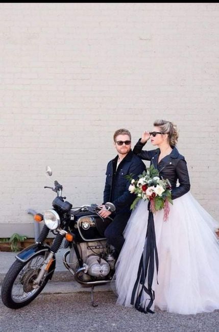 Alguna Novia Motera en la Sala 🛵🛵🛵 2