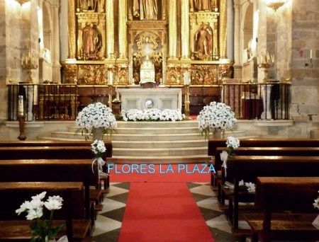 Decoración iglesia margaritas