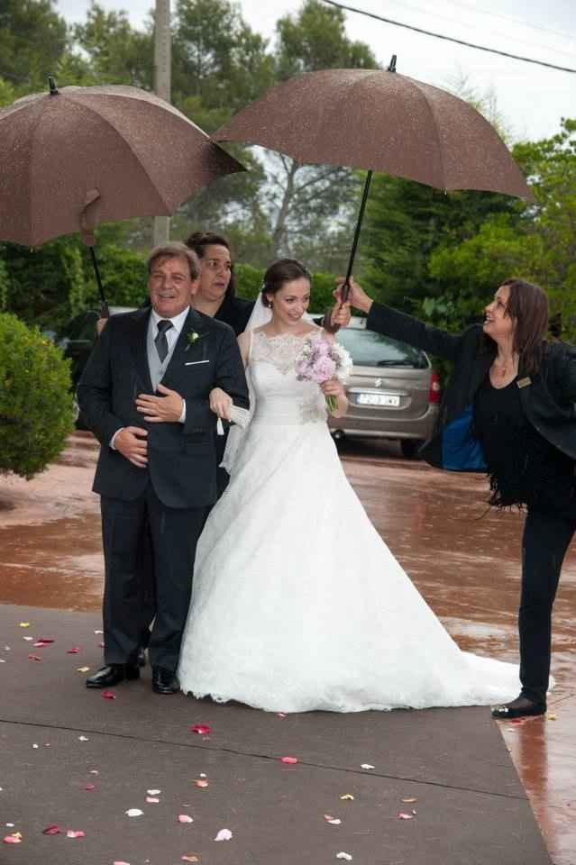 Preparada a punto de ir al altar