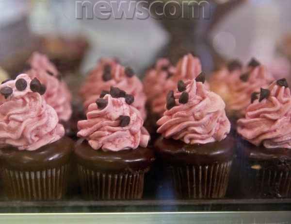 Cupcakes en color marsala de moda