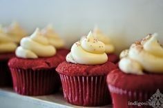 Cupcakes en color marsala de moda