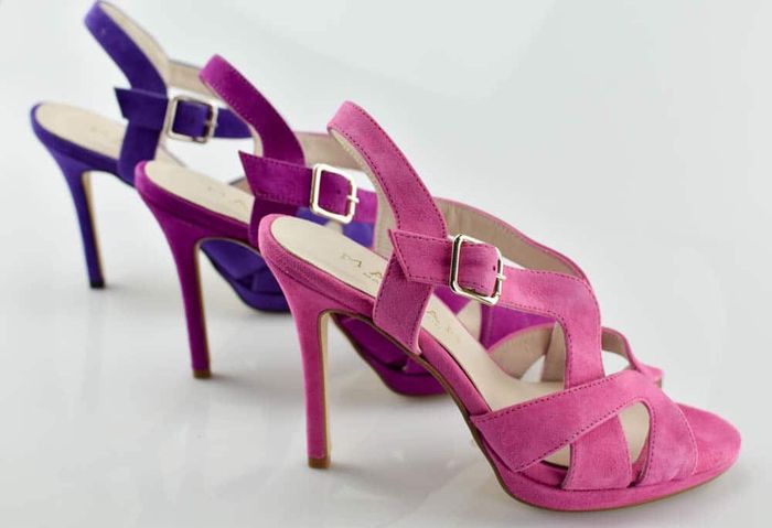 ¿De qué color vais a llevar los zapatos? - 1