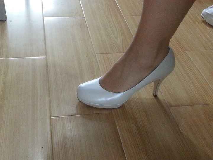 ...........