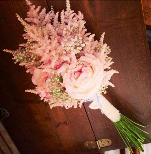  Novias de ramo con astilbe - 1