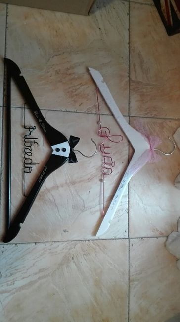 Perchas personalizadas - 1