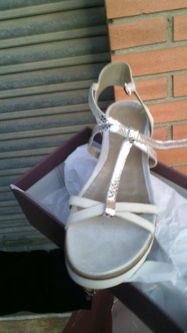 Siii porfin! tengo mis zapatos!! - 2