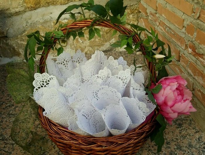 Cestas de los regalos y de los conos de arroz - 2