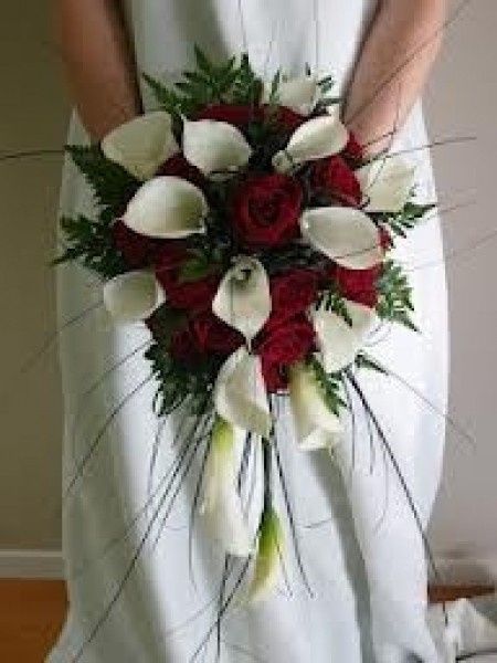Ramo calas y rosas