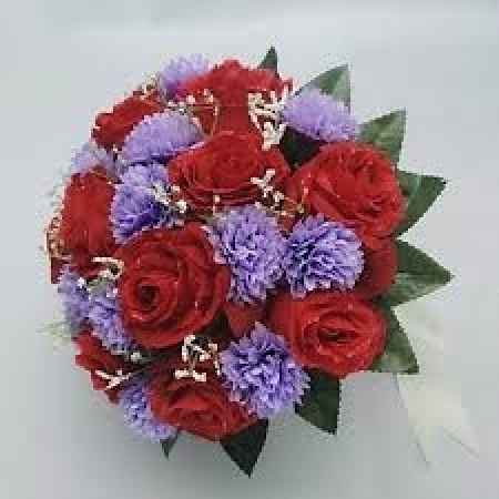 rojo, morado y blanco