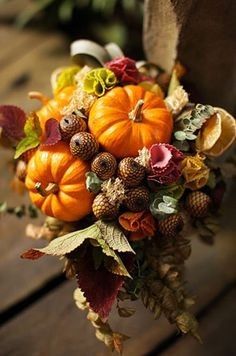 Ramo con calabazas.