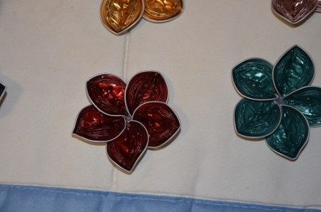 broches capsulas