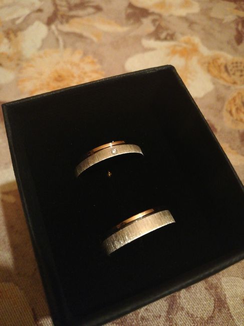 ¿De qué materiales están hechas vuestras alianzas? 💍 1