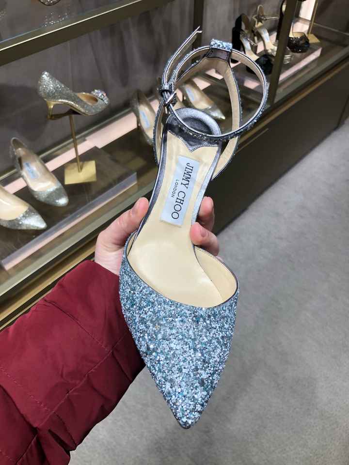 Zapatos y vestido: perfect match - 1