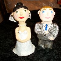 NOVIOS DE PAPEL MACHE