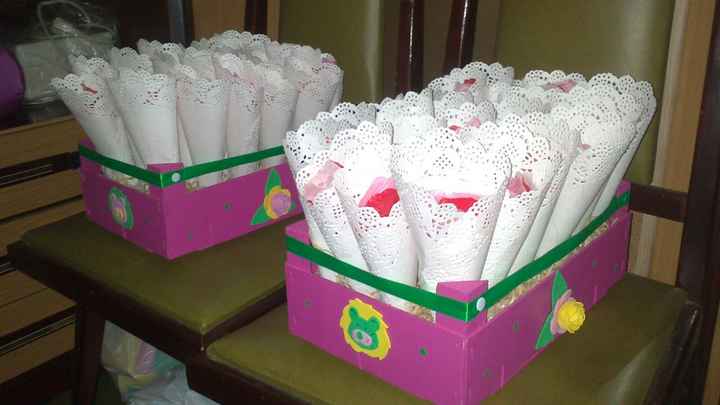 conos de petalos