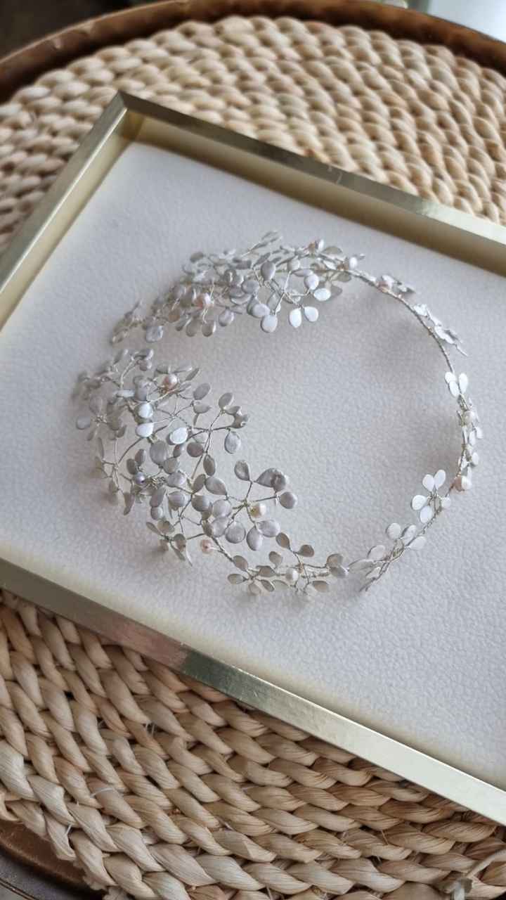 Tocados para novias e invitadas - 1