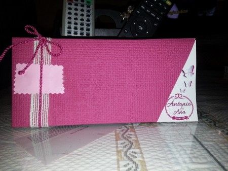 ¿chicas como hacer las invitaciones tu mismas, alguna idea que no sea muy complicada? - 1