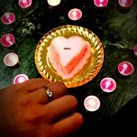 Pongamos todas nuestro anillo de compromiso - 1