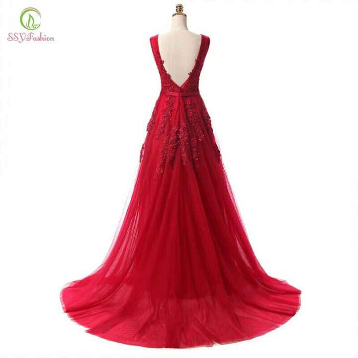  Vestido con cola - 1