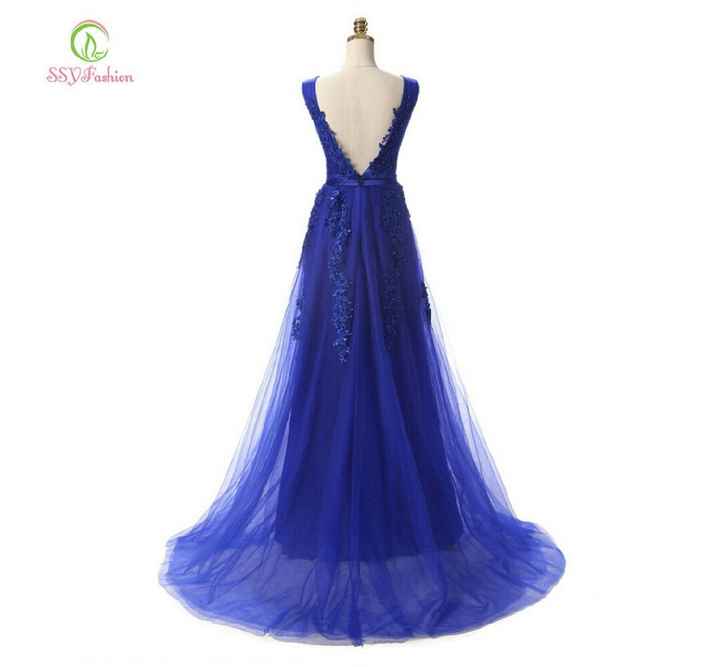 Que pensáis de que las invitadas lleven vestido con cola? - 1