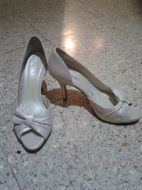 mis nuevos zapatos de novia