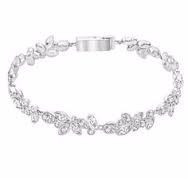 Pulsera Swarovski a juego 