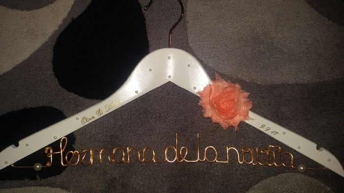 Perchas personalizadas - 3