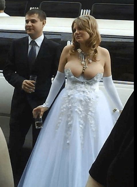 ¡Los 10 vestidos de novia MÁS monstruosos! 1