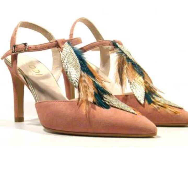 Busco estos zapatos - 1