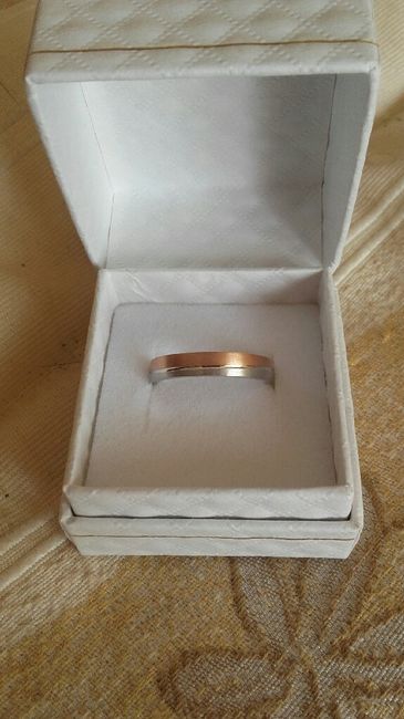 Mi anillo de boda diferente - 1