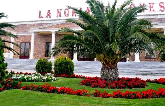 La Noria Salones