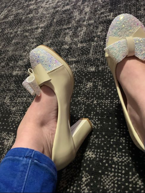 Vuestros zapatos 14