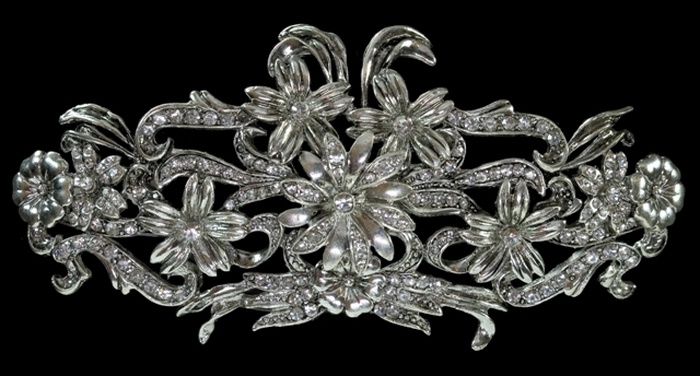 broche