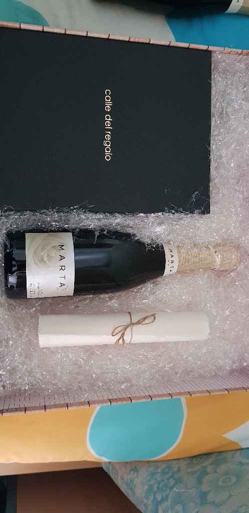 Ideas para regalos sorpresa para los novios en el banquete - 1