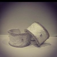 Pulseras de retales del.traje de novia - 1