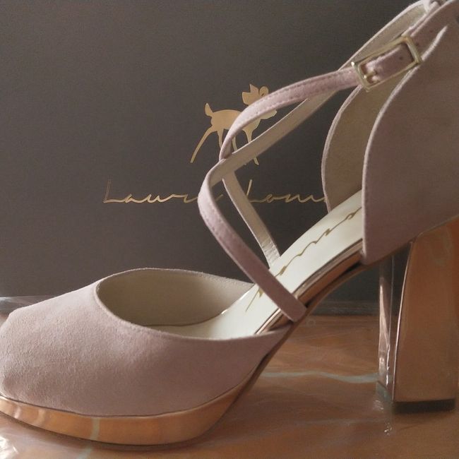 Zapatos 👠 10