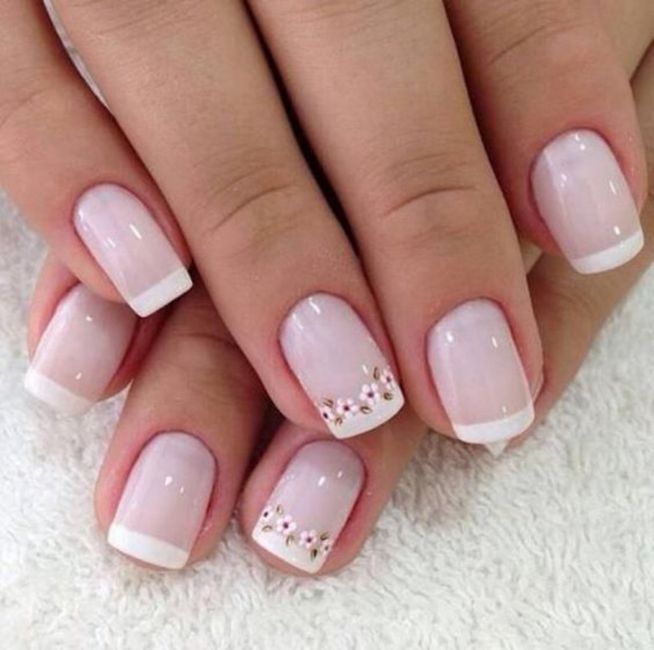 ¡Apuesta por una manicura de novia multicolor! 🌈 5