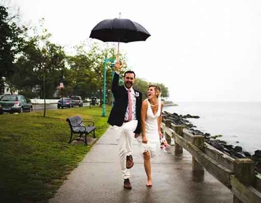¡Boda con lluvia! Al mal tiempo, ¡buena cara! - 1