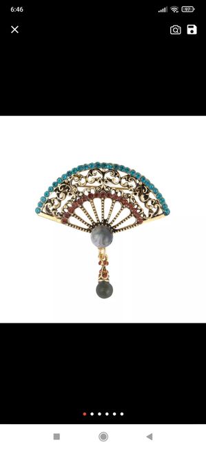 Broches de mantoncillo 6