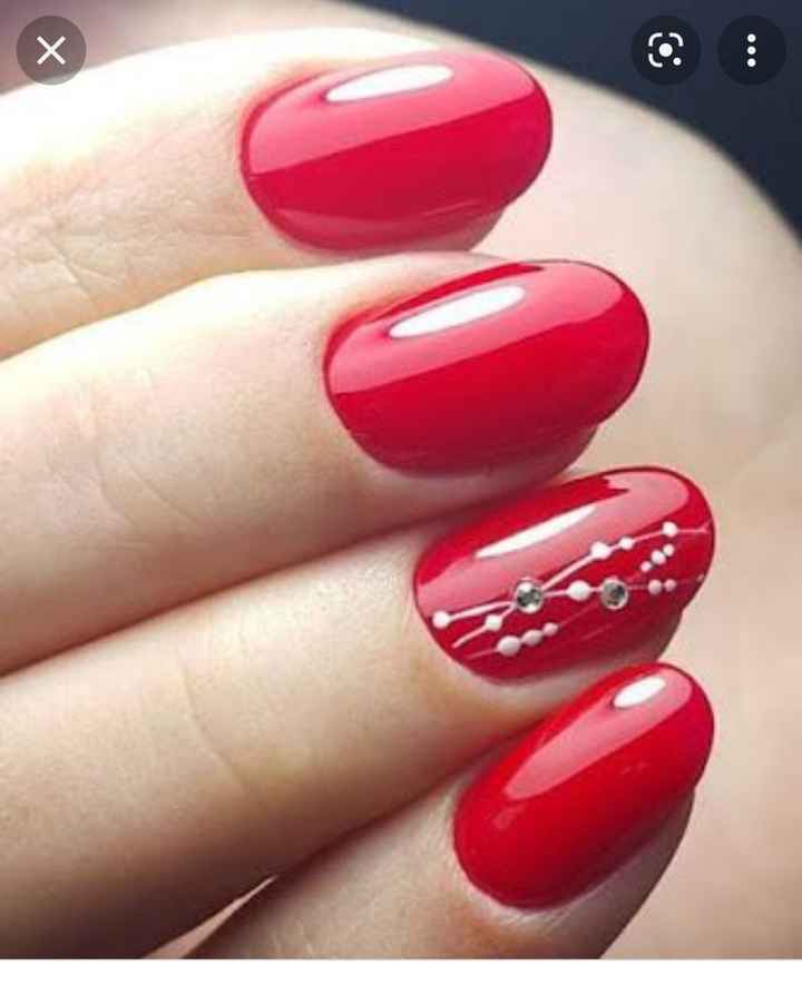 Ayuda con uñas y diseño - 4