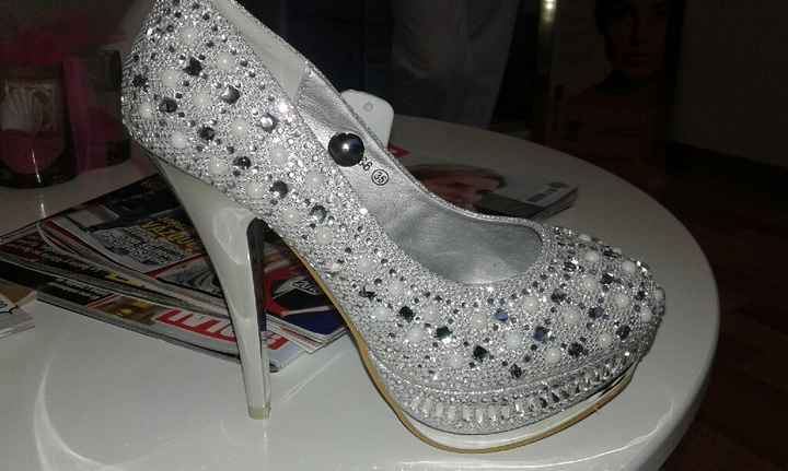 Que zapato elijooo - 1