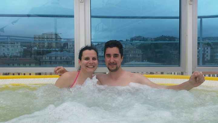 En uno de los jacucci del Costa Diadema