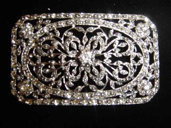 broche