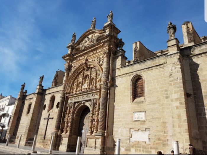 Si te casas o te casaras por la iglesia católica, ¿dónde lo harías? 4