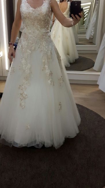 Ayuda sobre vestido: mas tradicional o mas princesa? - 3