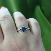 Pongamos todas nuestro anillo de compromiso - 1