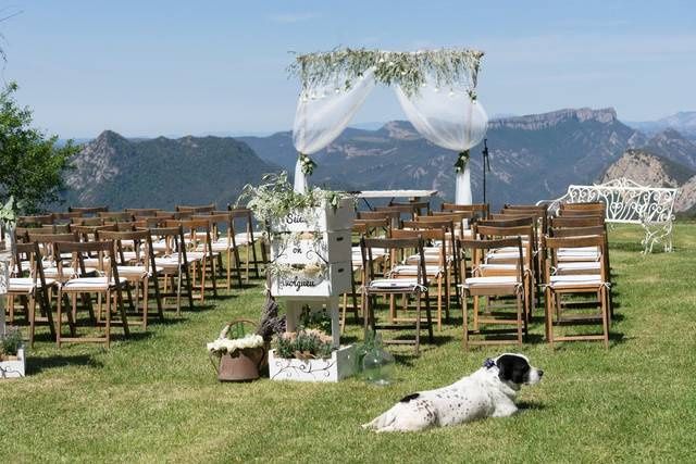 ¿Sofá o arco para la ceremonia? 💍 3