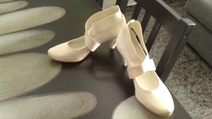 El zapato de la novia! - 1